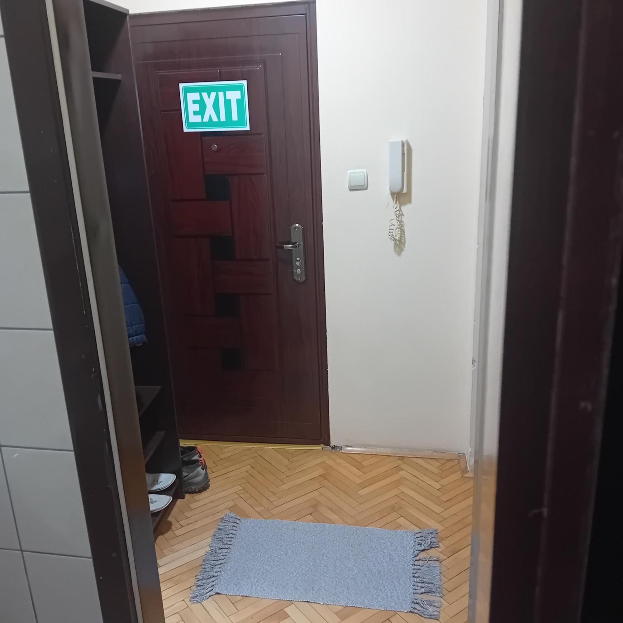 Šabac Apartment Viktor 2 Stan Na Dan מראה חיצוני תמונה